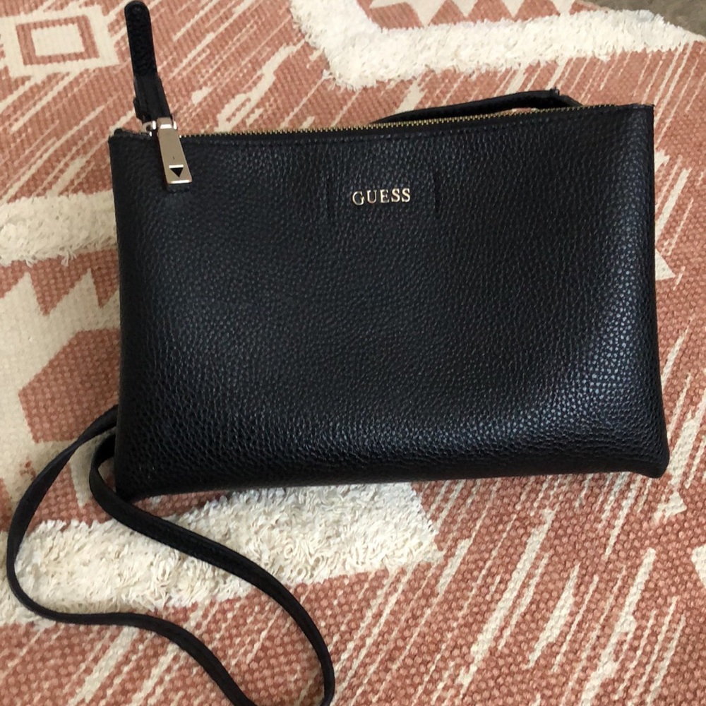 GUESS Crossbody bag